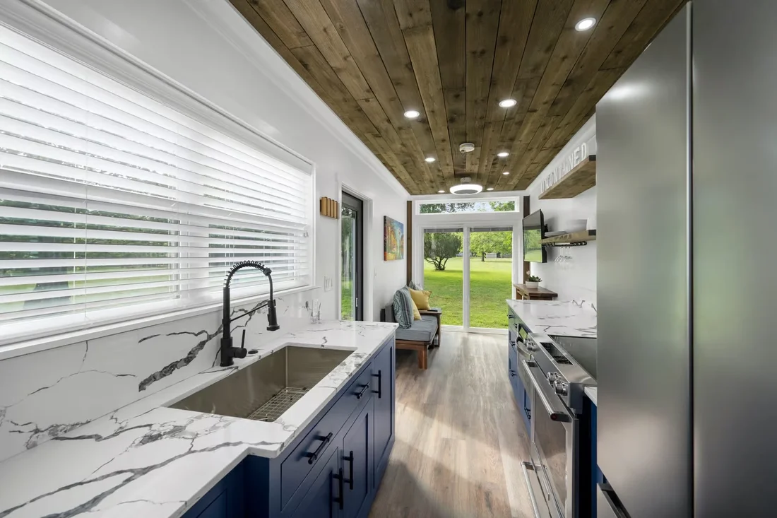 Contenedor Acondicionado 40 Pies — Tiny House Llave en Mano - Imagen 4