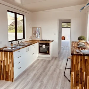 Casa Móvil sobre Chasis — Tiny House Renovada en Perfecto Estado