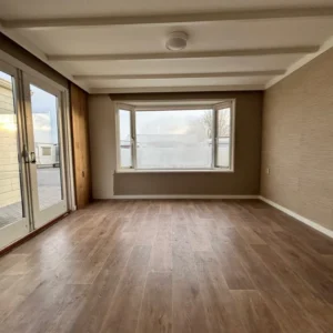Casa Móvil T2 Totalmente Equipada con 2 Dormitorios, Cocina, Baño y Aire Acondicionado