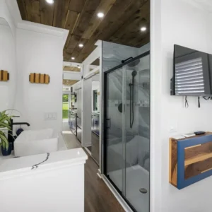 Contenedor Acondicionado 40 Pies — Tiny House Llave en Mano