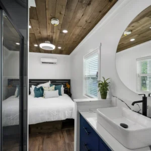 Contenedor Acondicionado 40 Pies — Tiny House Llave en Mano