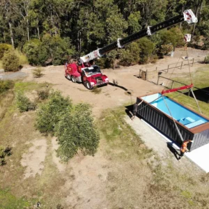 Piscina Contenedor 20 Pies — Elevada o Enterrada, Lista para Instalar