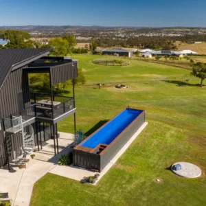 Piscina Contenedor 40 Pies — Elevada, Diseño Moderno, Lista para Instalar