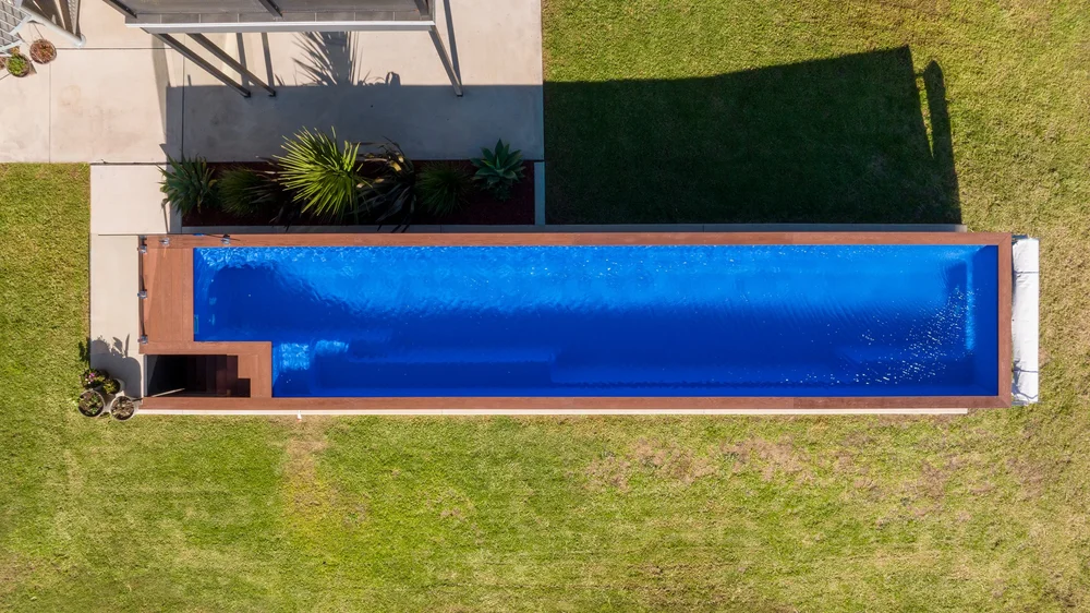 Piscina Contenedor 40 Pies — Elevada, Diseño Moderno, Lista para Instalar - Imagen 3