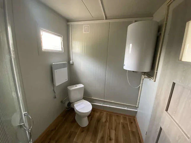 Contenedor habitacional totalmente equipado, con cocina, baño, ducha y WC - Imagen 3