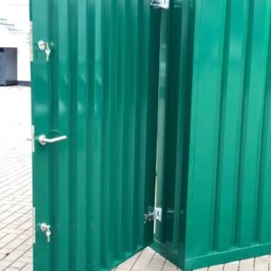 Contenedor de materiales MC3, lacado en RAL 6005 verde musgo, Al. 2090 × An. 2142 × Pr. 2950 mm, puerta frontal de una hoja