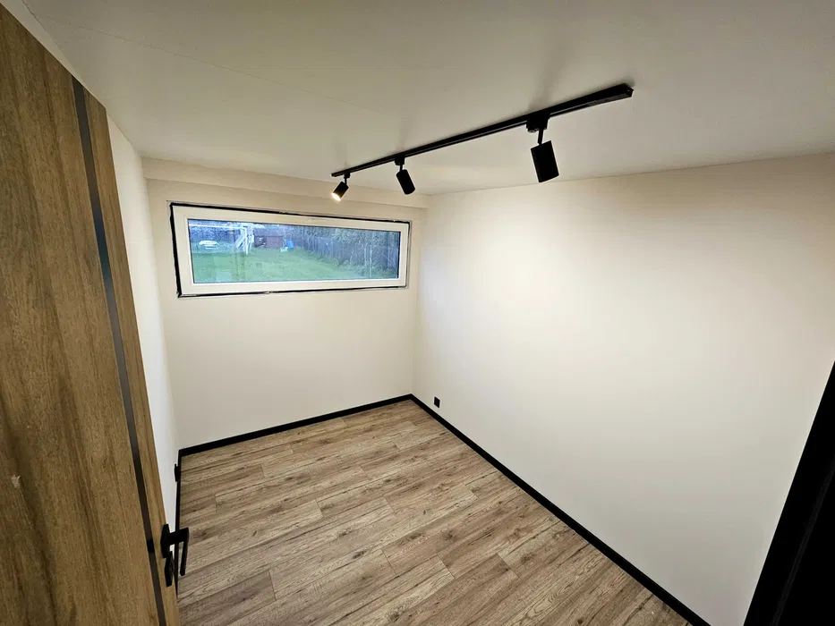 Contenedor Marítimo Habitable – 30 m² – Casa/Oficina Modular - Imagen 7