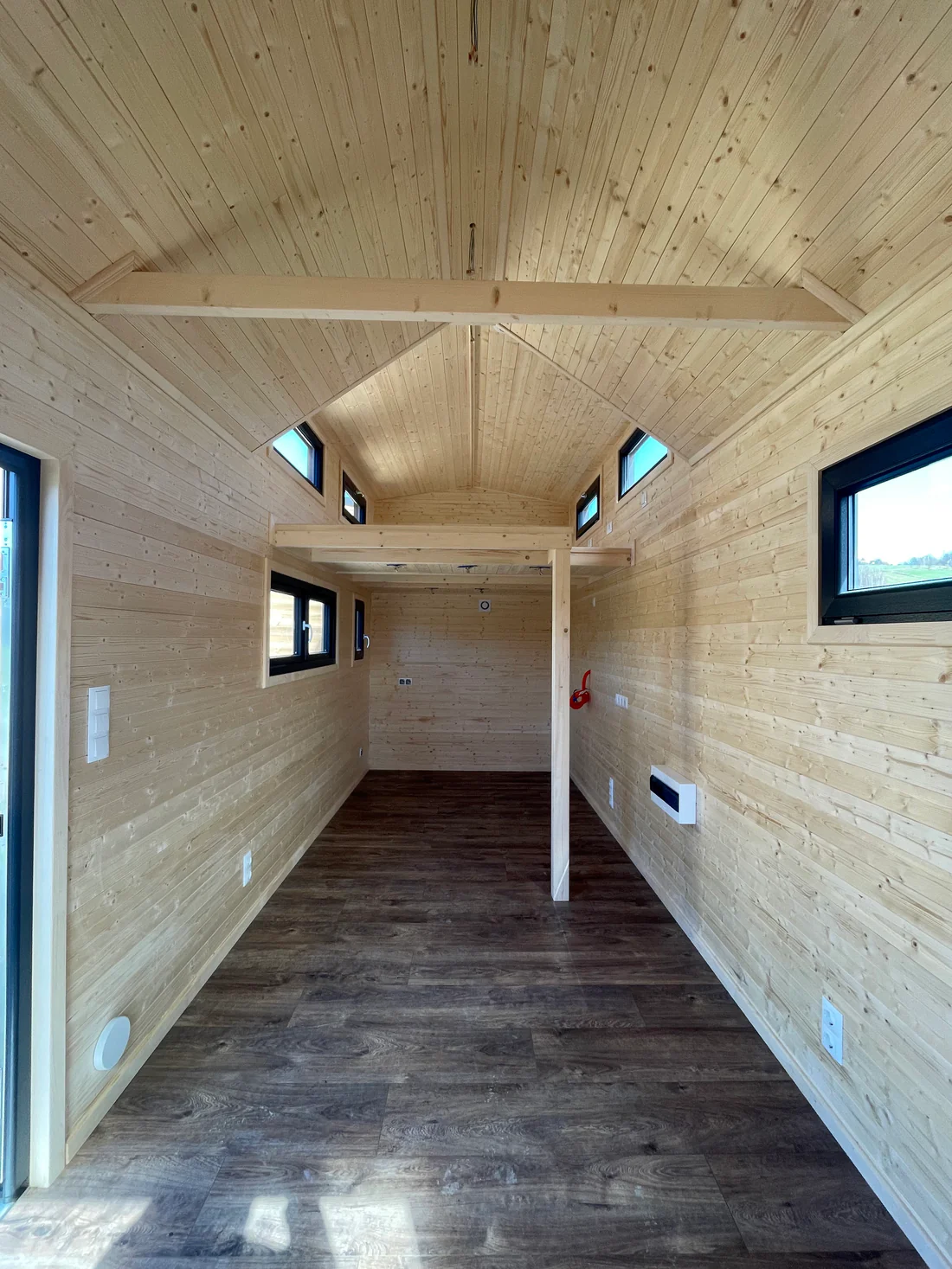 Tiny House Aurora – Casa Móvil sobre Ruedas con Altillo - Imagen 3