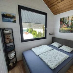 Tiny House 10 × 3,5 m – 35 m² con Terraza – Estilo Cabaña con Altillo