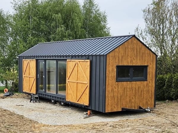Casa Móvil 10 × 3,5 m – 35 m² – Planta con 2 Dormitorios y Salón