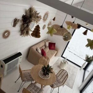 Tiny House 7,10 × 3,00 m – Fachada Negra – Altillo con Ventana Triangular