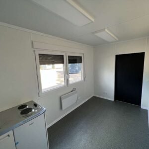Contenedor Oficina con Cocina, Aseo y Ducha 6,00 x 2,43 m