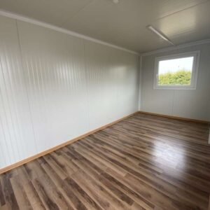 Contenedor Oficina 5×2,40 m