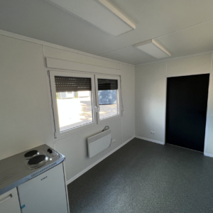 Contenedor Vivienda 6,00 x 2,44 m con Cocina, WC y Ducha