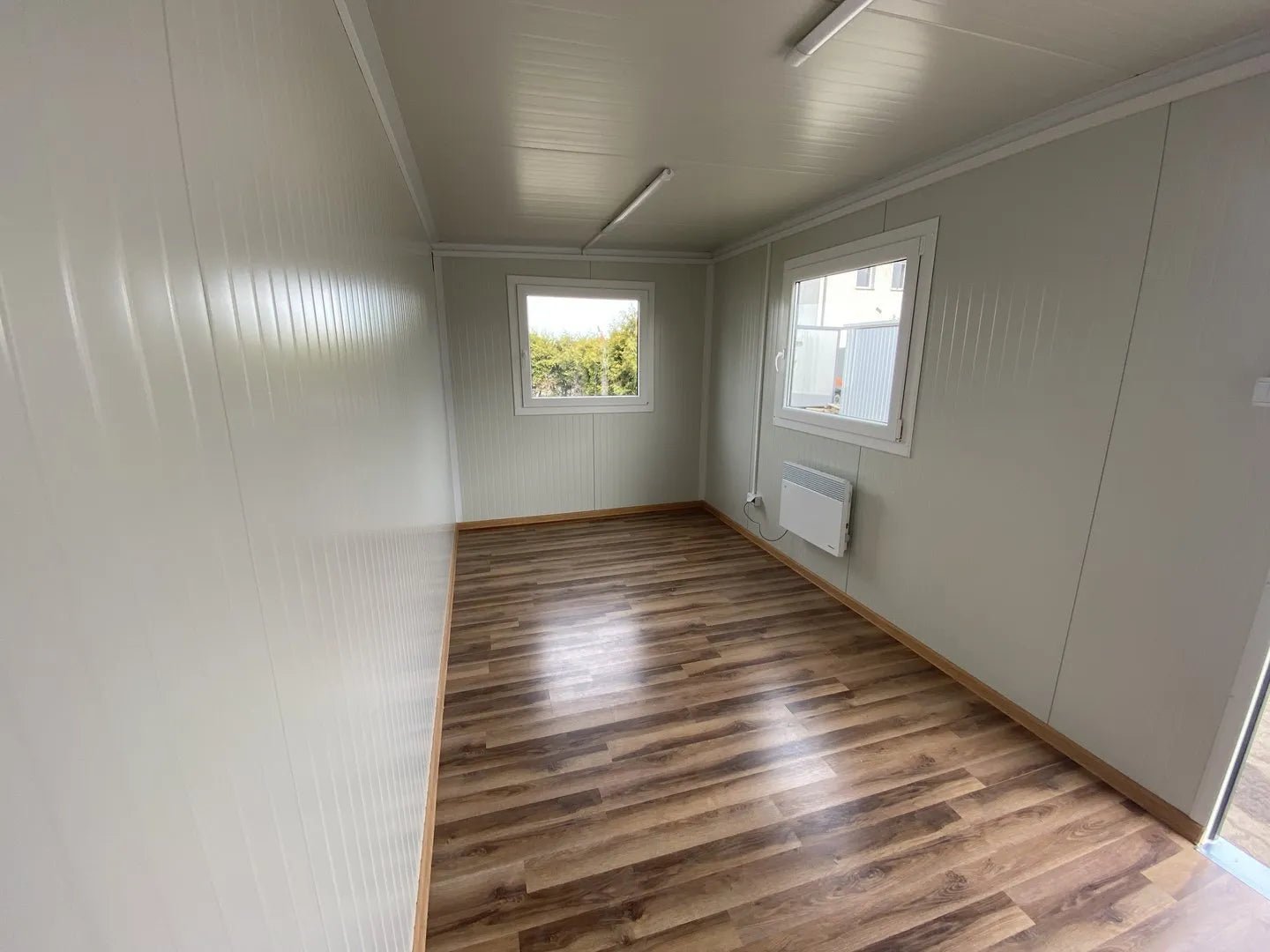 Contenedor de Oficina 5x2,4 m - Módulo Prefabricado con Aislamiento - Imagen 5