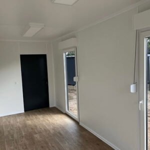 Contenedor de Oficina Estándar 6,00 x 2,43m